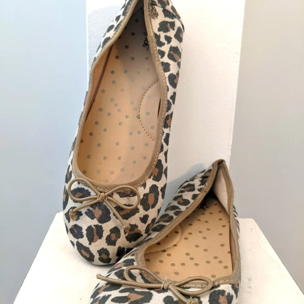 Cat & Jack youth dress shoes, size 3, leopard